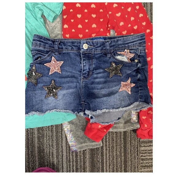 Girls Size 10-12 Clothing Bundle – 7-Piece Lot Tops Pants Shorts Romper – Hearts - Picture 5 of 12